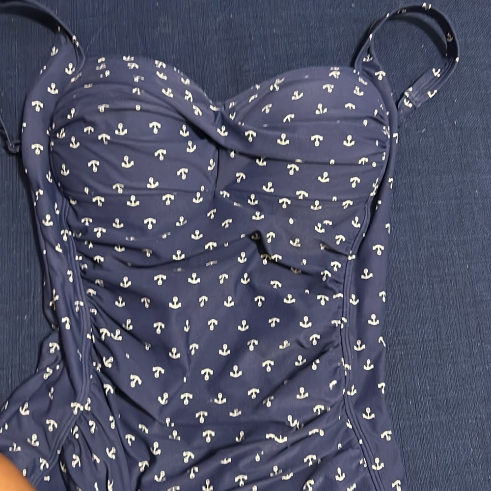 Swimsuit top